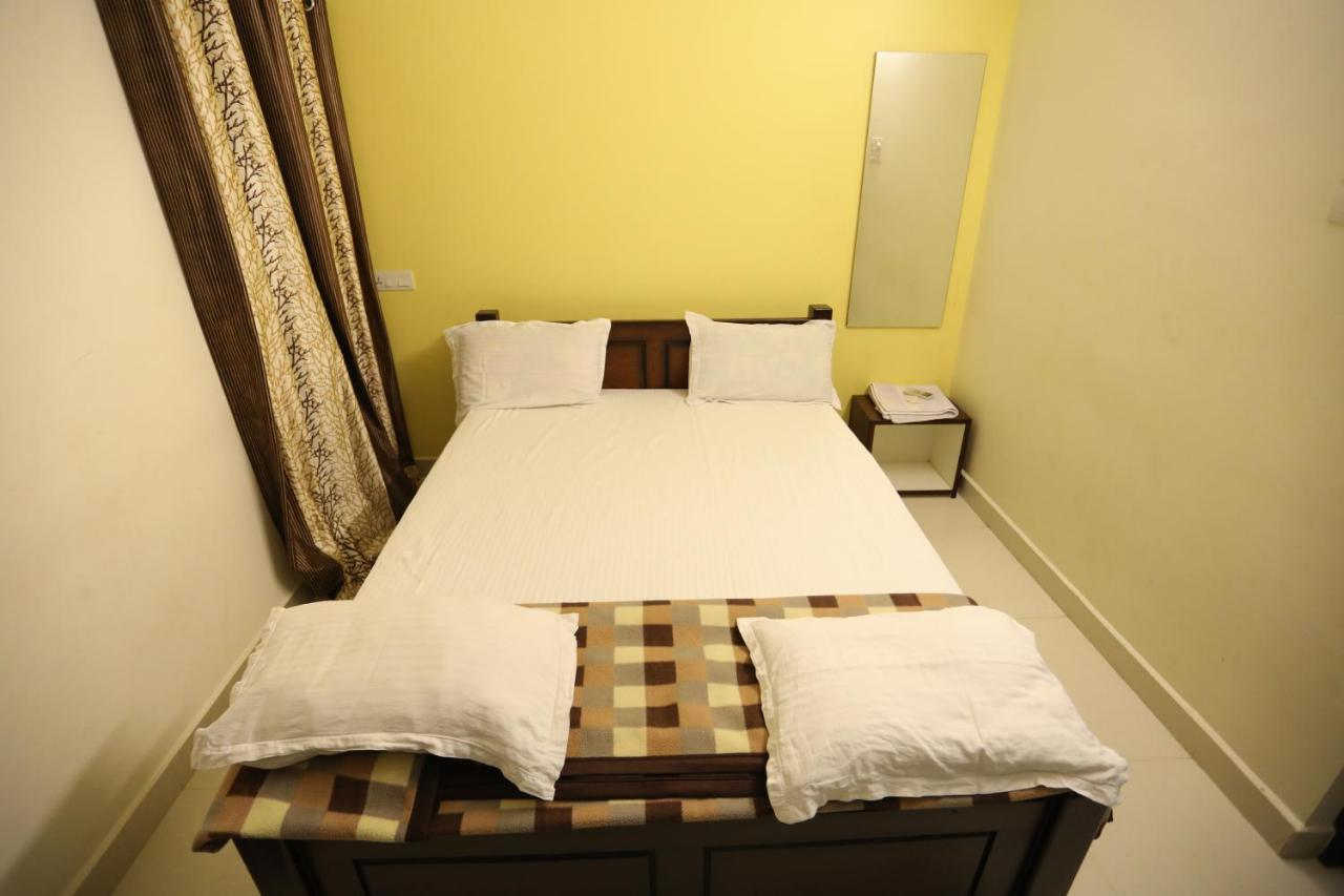 Moonlight Residency Hotel Tiruchirappalli Екстериор снимка