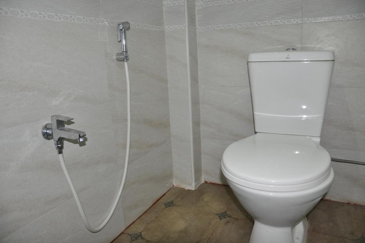 Moonlight Residency Hotel Tiruchirappalli Екстериор снимка