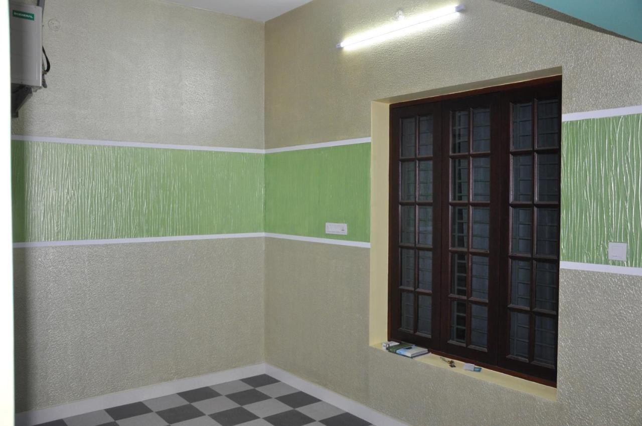 Moonlight Residency Hotel Tiruchirappalli Екстериор снимка